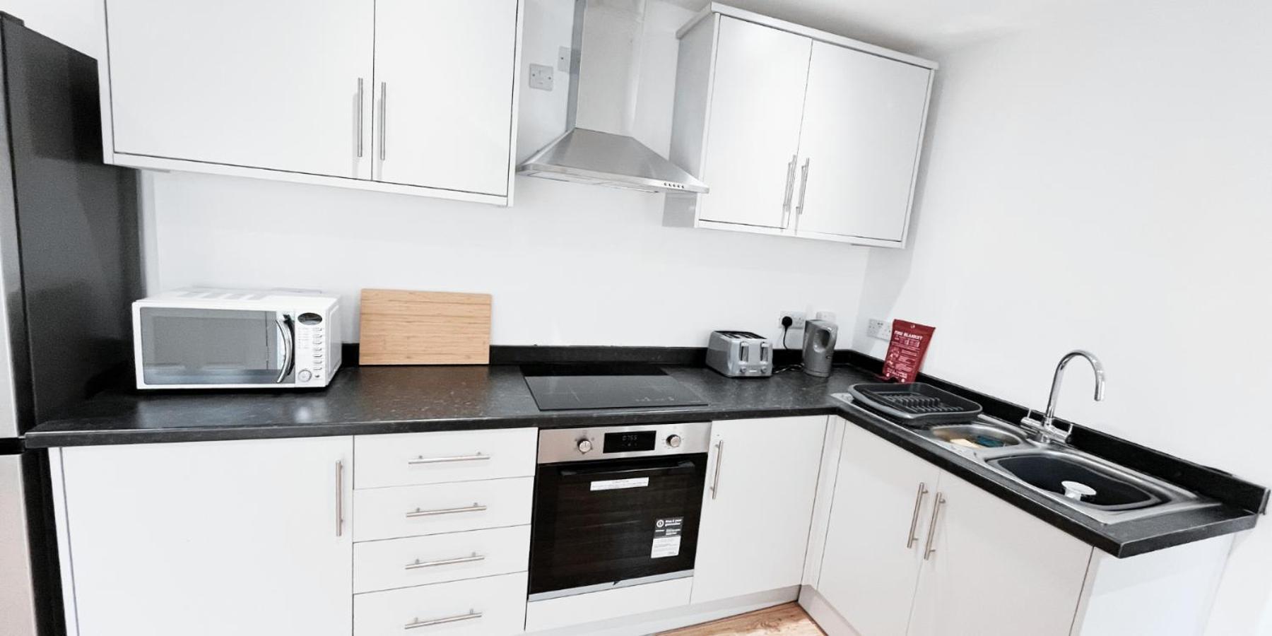 Single Room In Modern House Near Nottingham Dış mekan fotoğraf