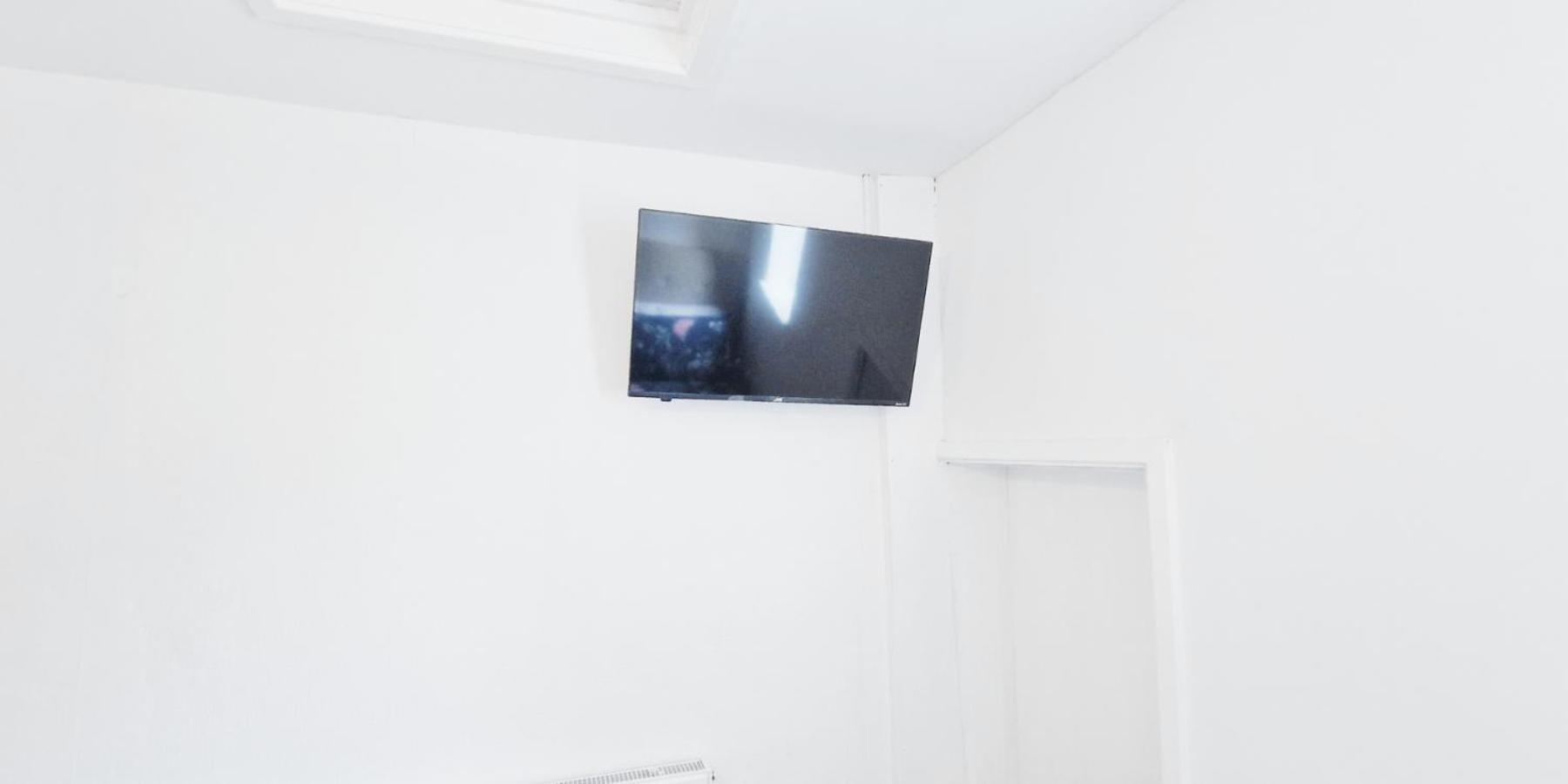 Single Room In Modern House Near Nottingham Dış mekan fotoğraf