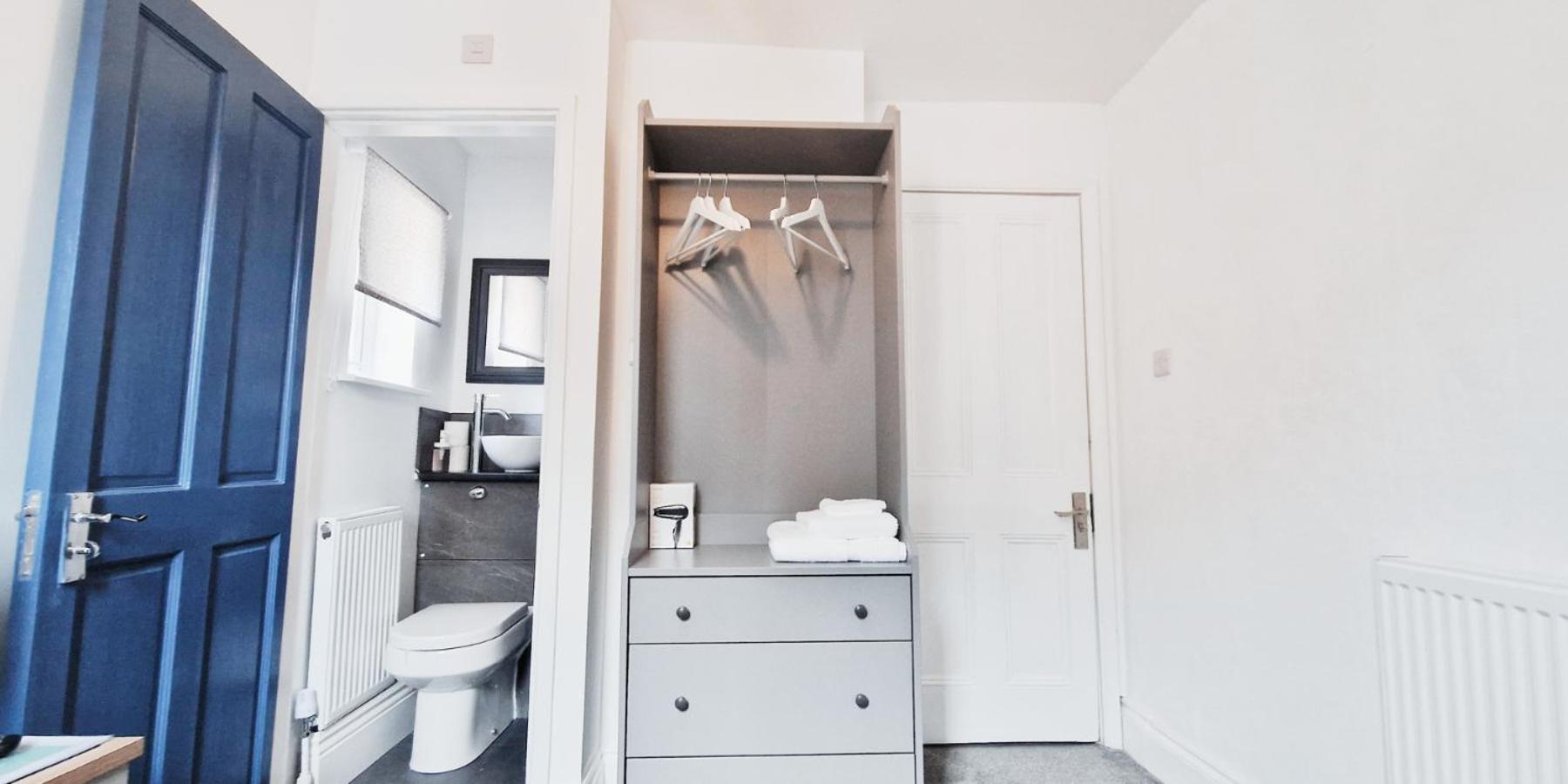 Single Room In Modern House Near Nottingham Dış mekan fotoğraf