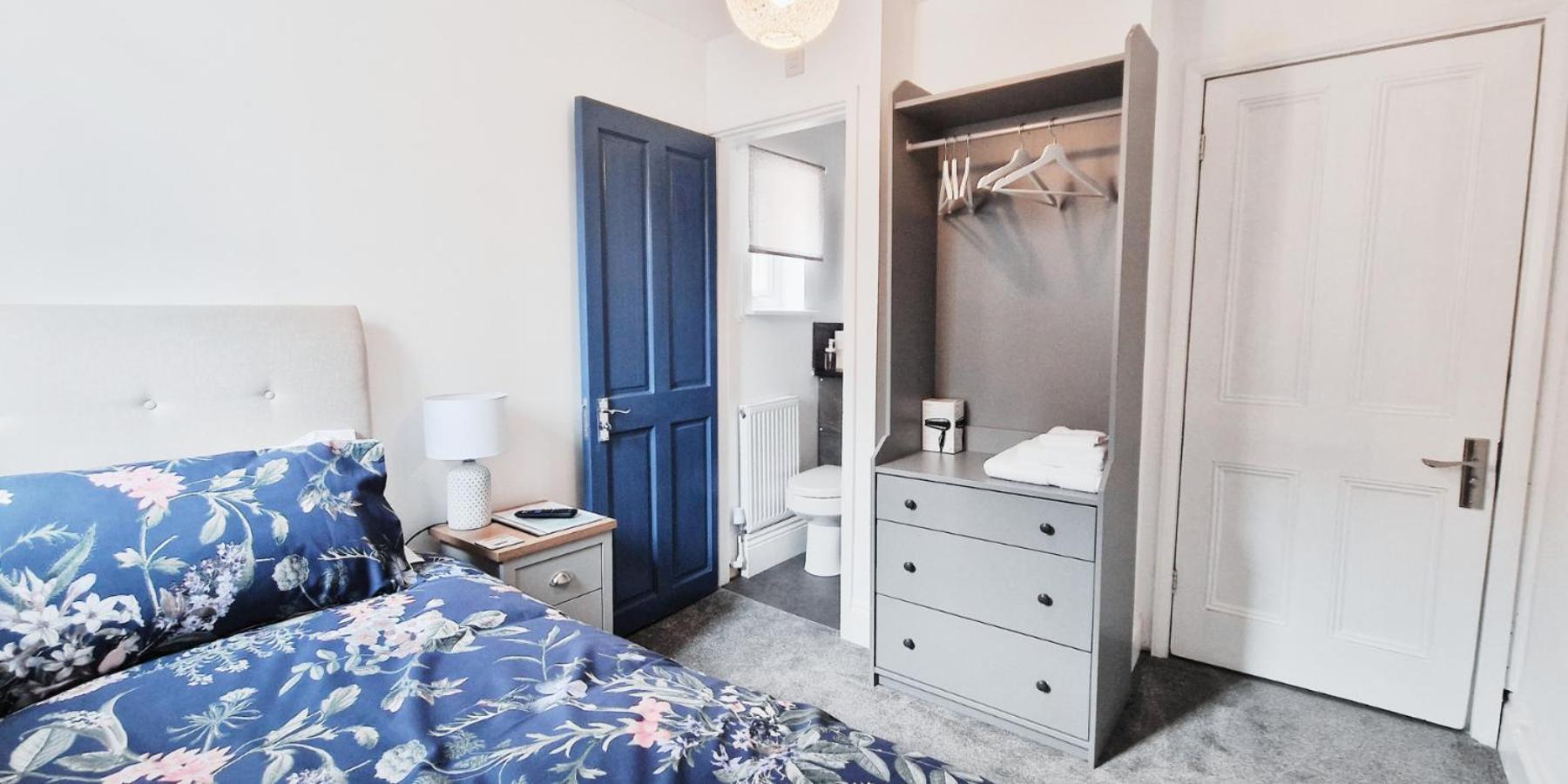 Single Room In Modern House Near Nottingham Dış mekan fotoğraf