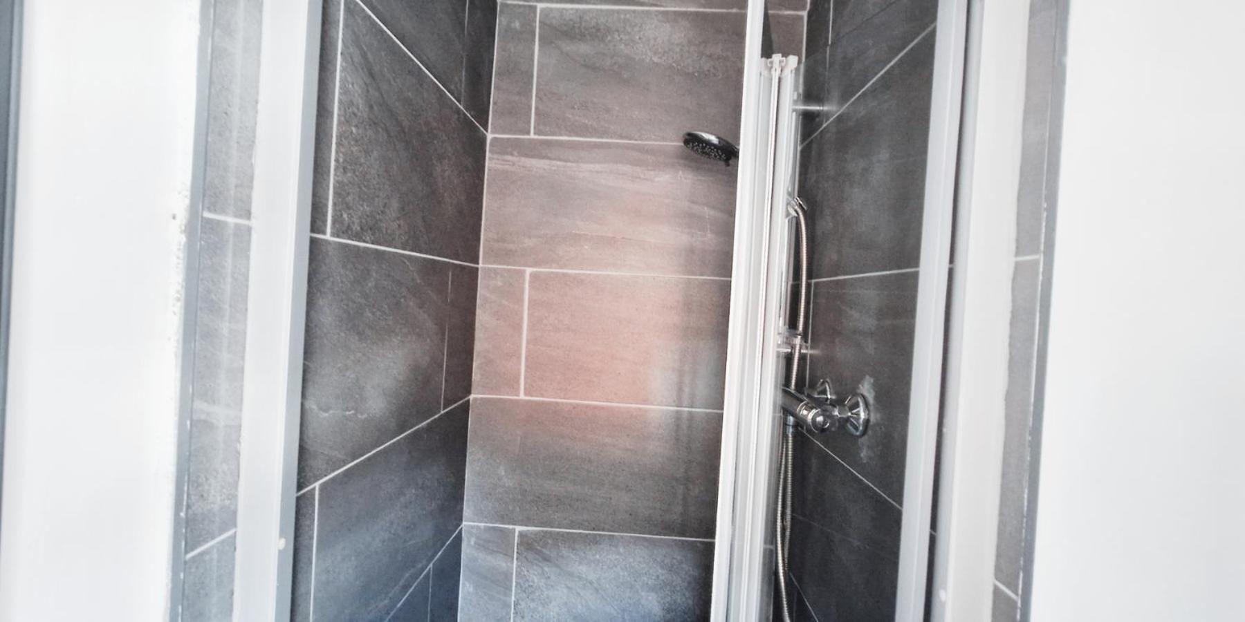 Single Room In Modern House Near Nottingham Dış mekan fotoğraf